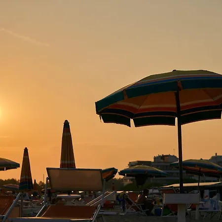 Enjoy The Sun From The Terrace Of Our Appartamento Bibione