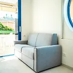 Enjoy The Sun From The Terrace Of Our ביביונה
