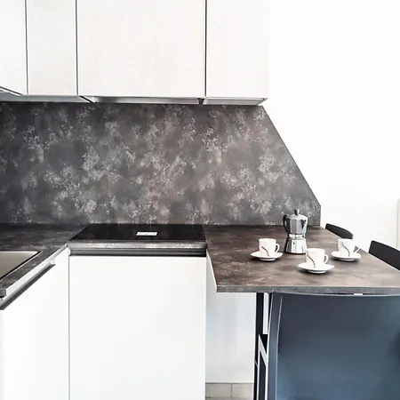 Enjoy The Sun From The Terrace Of Our Μπιμπιόνε