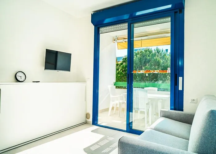 Enjoy The Sun From The Terrace Of Our Μπιμπιόνε